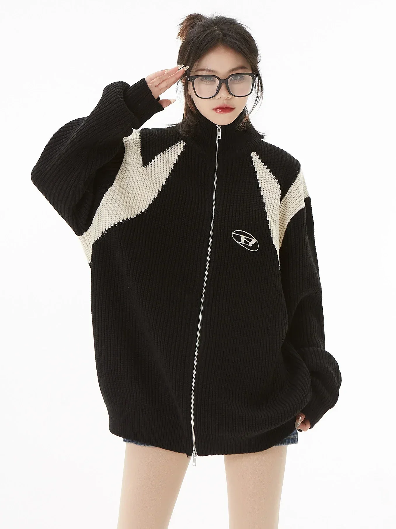 

2024 New Oversized Zip Up Knitted Cardigan Women Streetwear Embroidery Sweater Mujer Casual American Retro HipHop Patchwork Tops