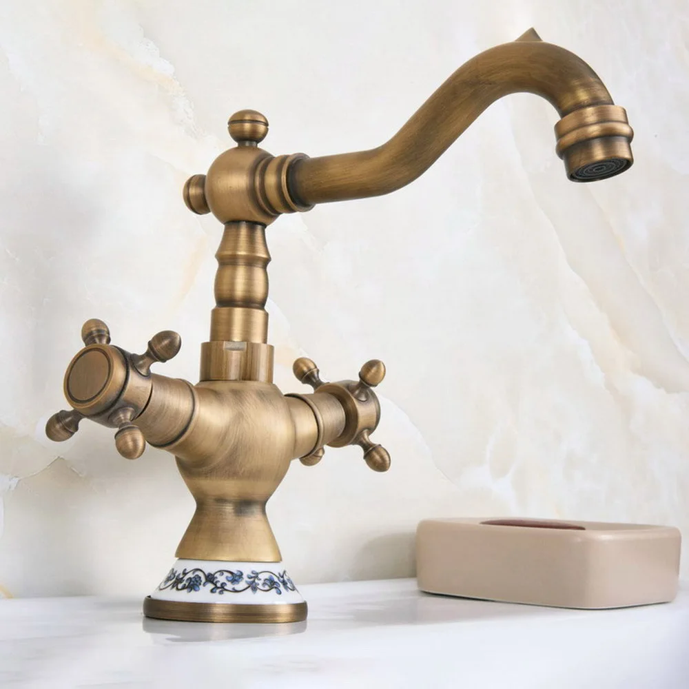 

Retro Style Antique Brass Kitchen Faucets Water Tap Swivel Spout Sink Basin Faucet Vessel Vanity Lavatory Faucets Mixer Lnf601