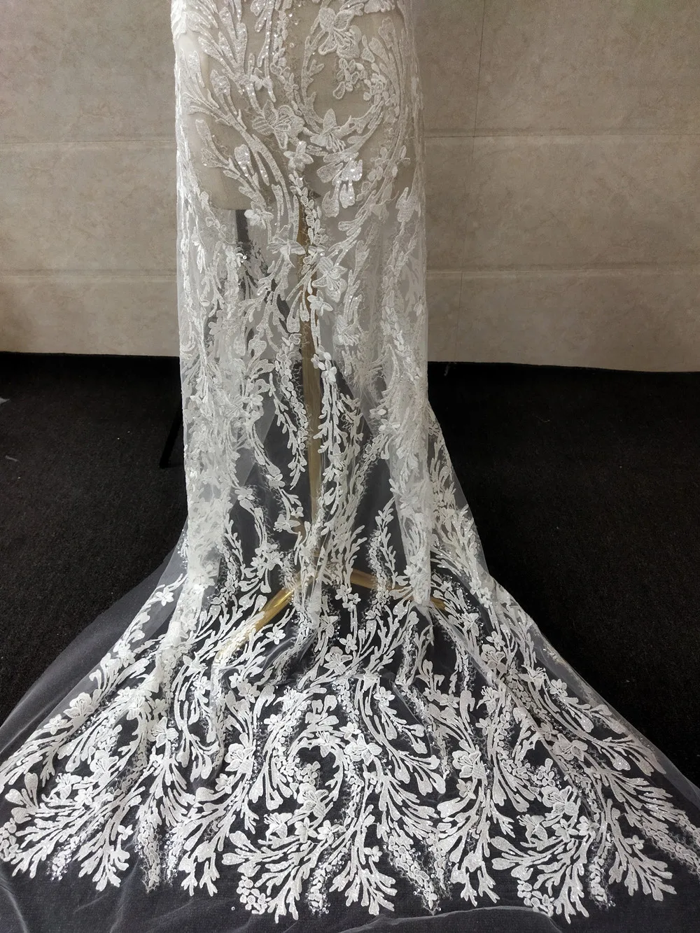 

fashion wedding gown dress lace fabric 130cm width bridal dress lace sequins fabric sell by yard