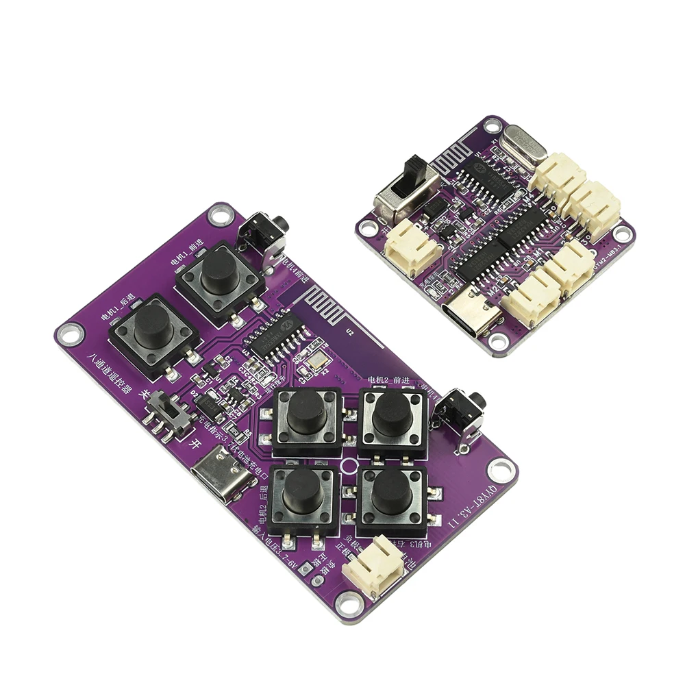 Kit télécommande 2.4G 4 canaux pour robot tank RC posé à côté d'un tank RC, portée 100m