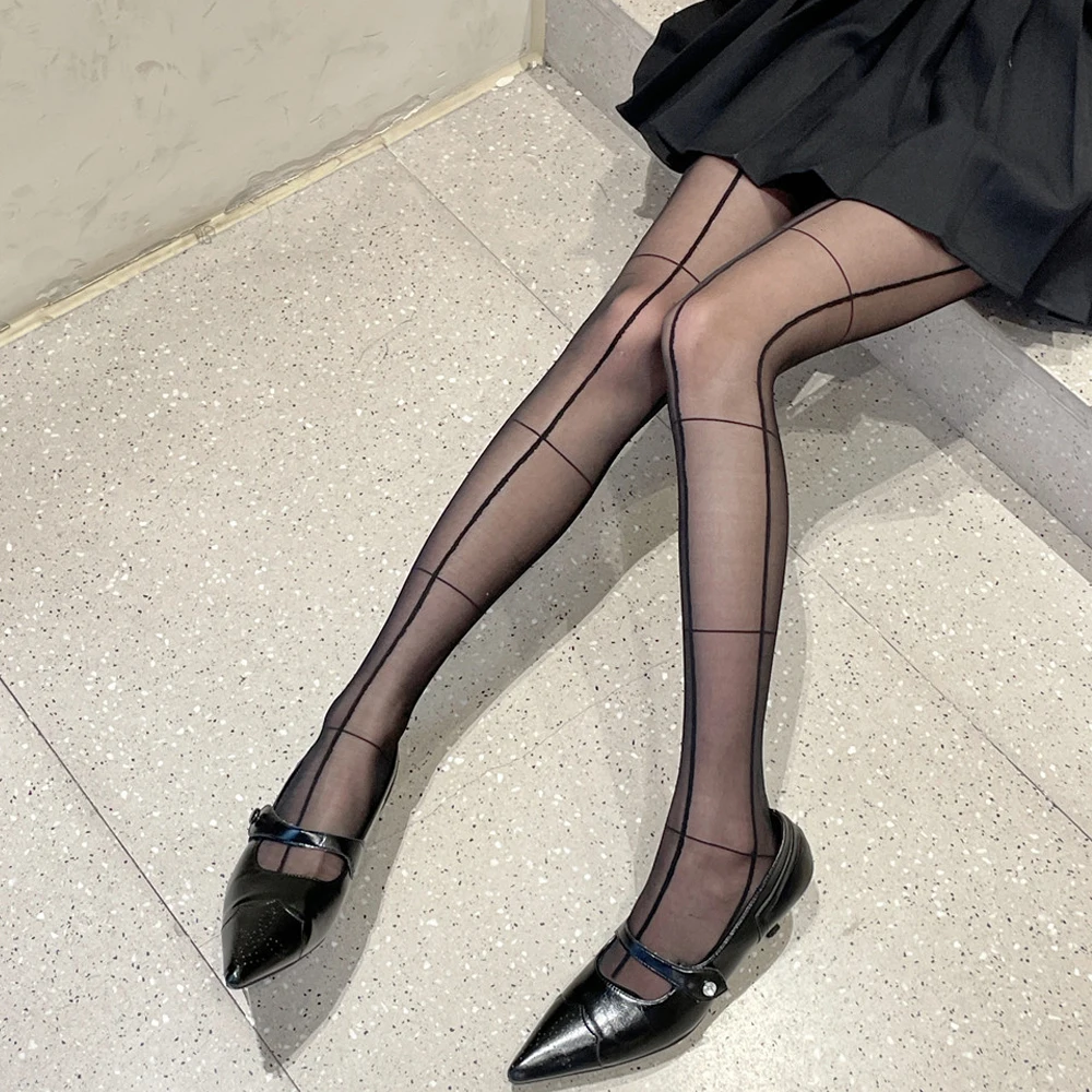 

Stylish Simple Cross Line Jacquard Women's Pantyhose Thin Sheer Black Grid Hottie Sexy Retro Nylon Tights Wholesale