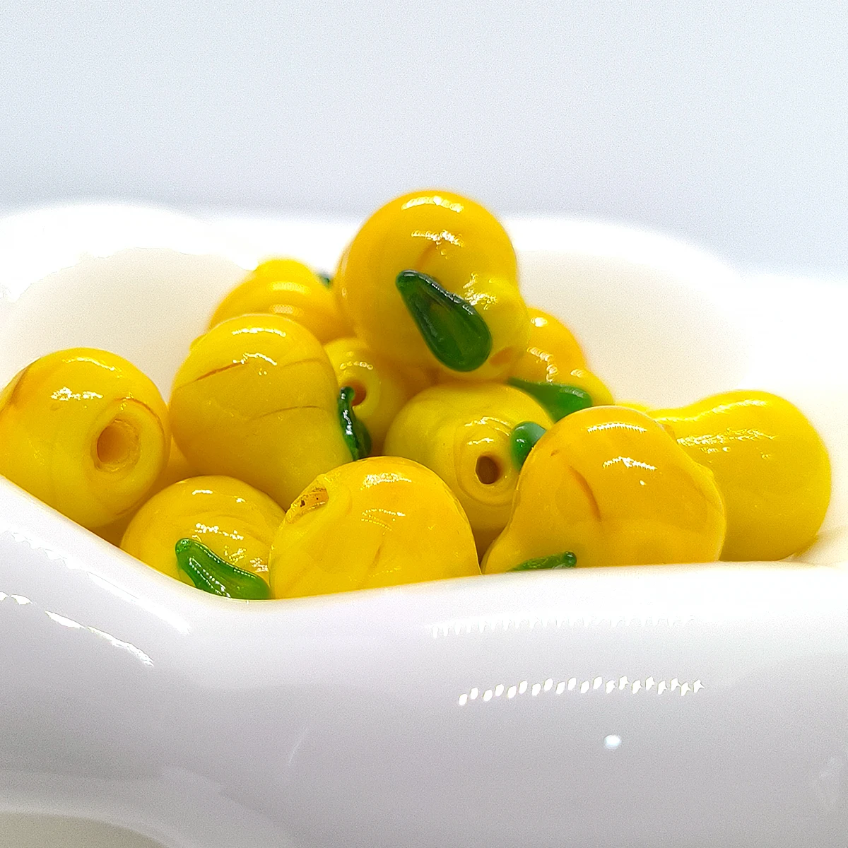 14mm 6pcs 수제 노란색 모방 배 모양 과일 유리 비즈 DIY 팔찌 키 체인 목걸이 선물 액세서리-Freehip.co.kr