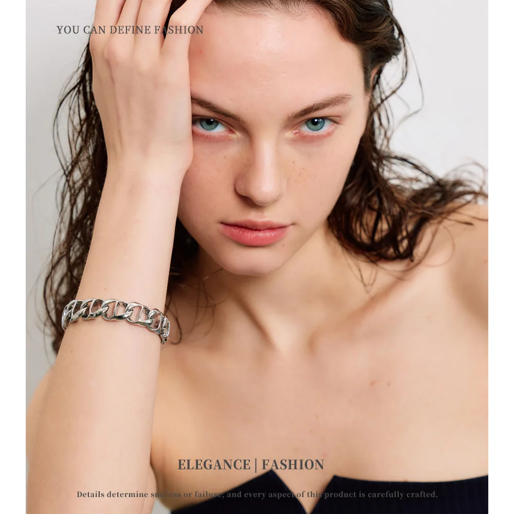 Universal Stainless Steel Waterproof Fashion Bracelet Gift