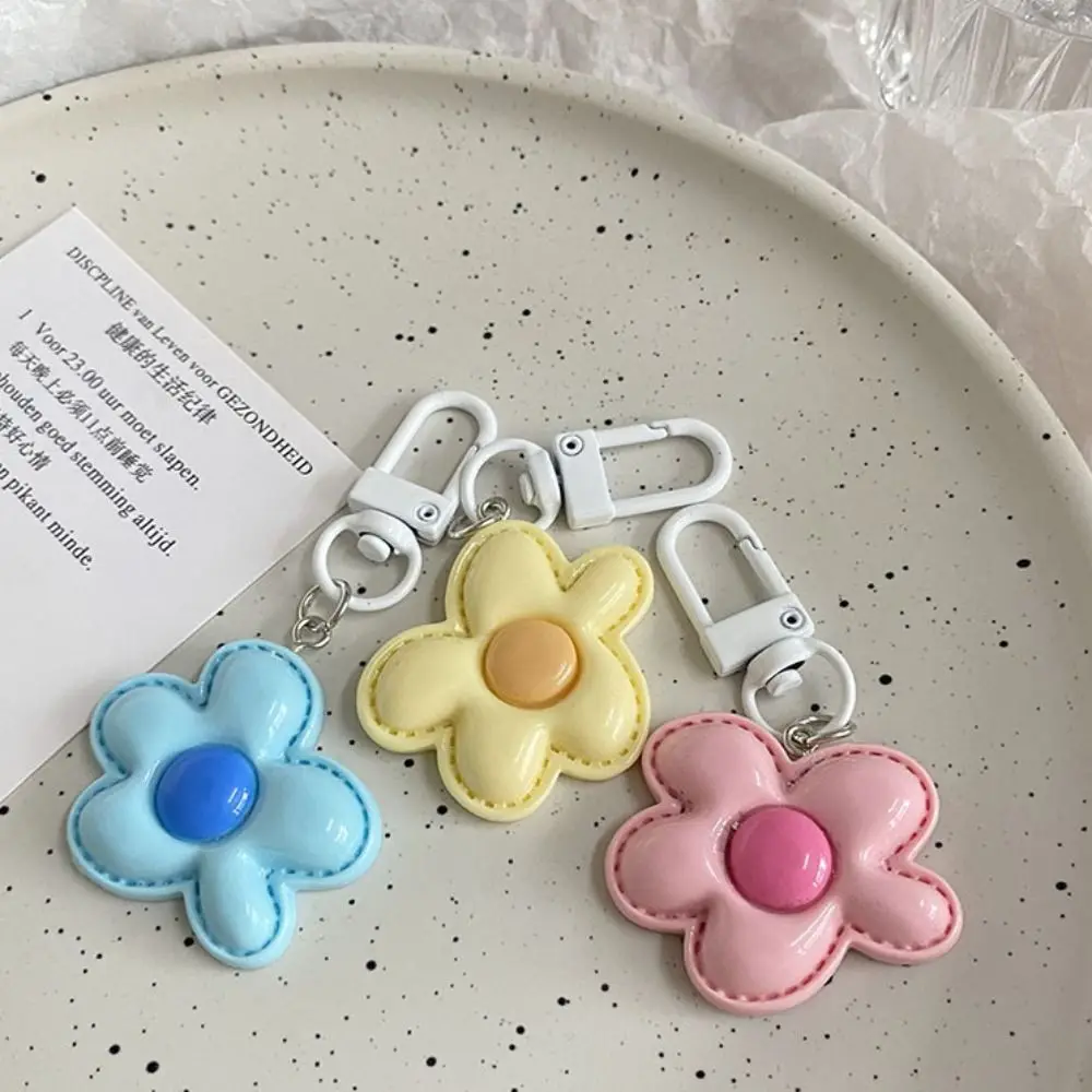 Cute Flower Keychain Fashion Mini Korean Style Resin Floral Keyring Colorful Kawaii Bloom Pendant Earphone Case
