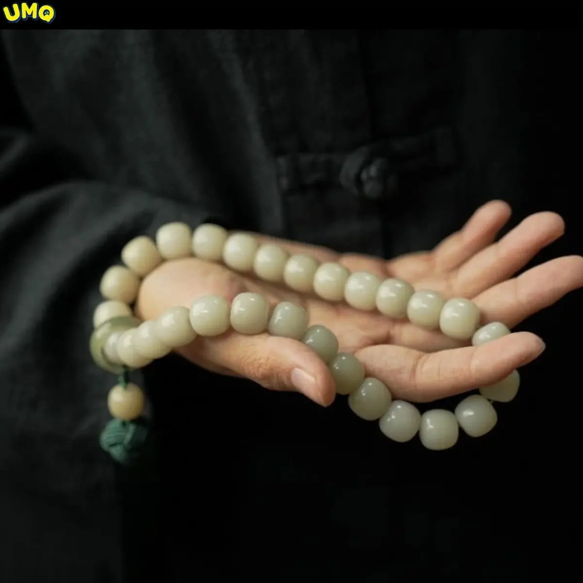 

Same Jiangnan Misty Rain White Jade Bodhi Handheld Bracelet Buddha Bead Art Play