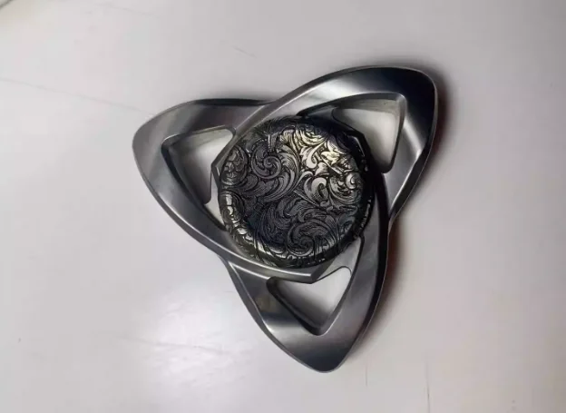 

Second hand EDC BrightBlood sin tungsten washing Fingertip gyroscope