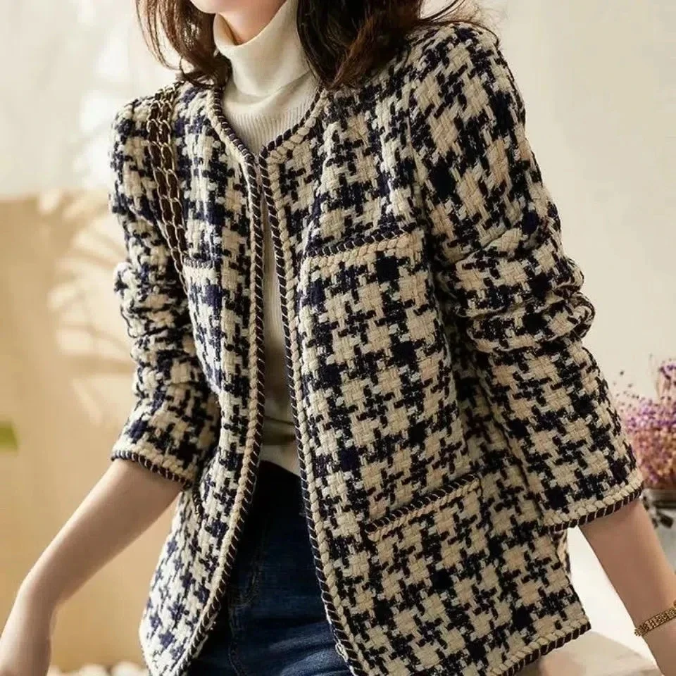 

Houndstooth Tweed Blended Jackets for Women 2024 Jacket Short Coat Korean Fashion Long Sleeve Winter Thickening Clothes X1058