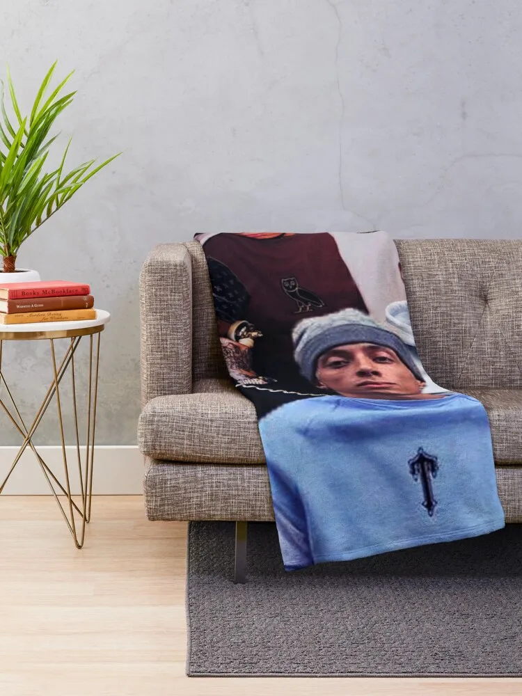 �߾� cee ���� ���� �ݶ��� ������ ������ 2021 ������ ���, ǫ���� �����̳� ��� ���Ÿ� �β��� ���� ���