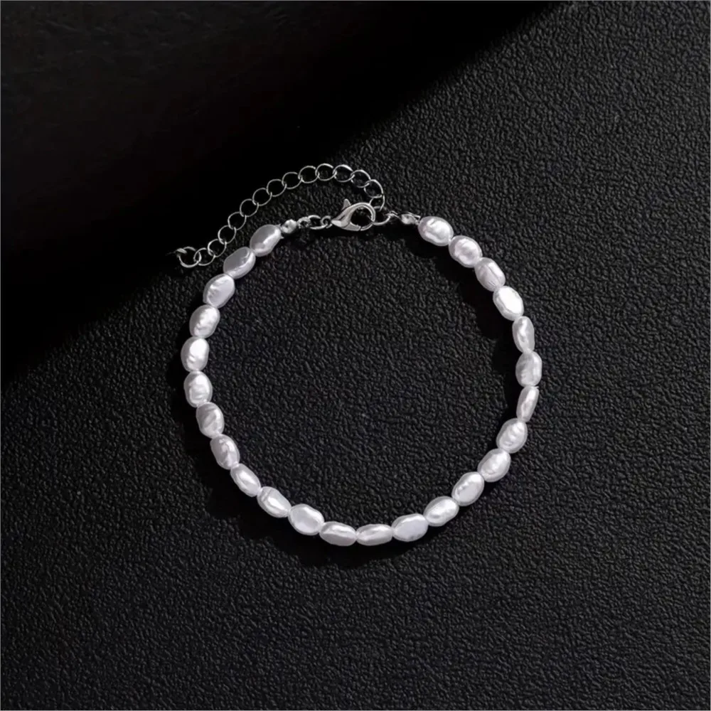 Elegant Baroque-Inspired Imitation Pearl Bracelet for Women Faux Pearl Beads Chain Bracelets Perfect for Daily Wear & Parties