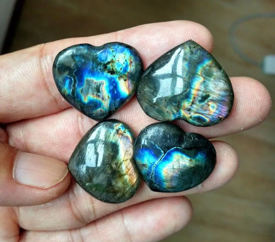 

2PC Natural Labradorite Quartz Crystal Hand Carved Heart Shape Healing Decor Reiki Natural Stones and Crystals