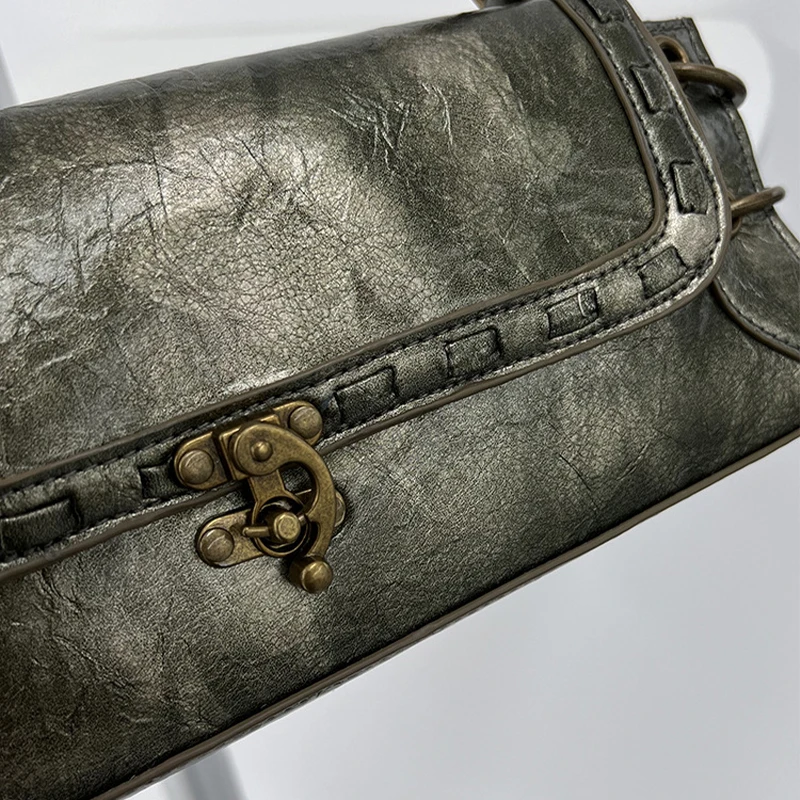 Women's Designer Vintage Shoulder Bags High Quality Luxury Subculture Lock Bronze Gold Square Handbags and Wallets Women's Trave