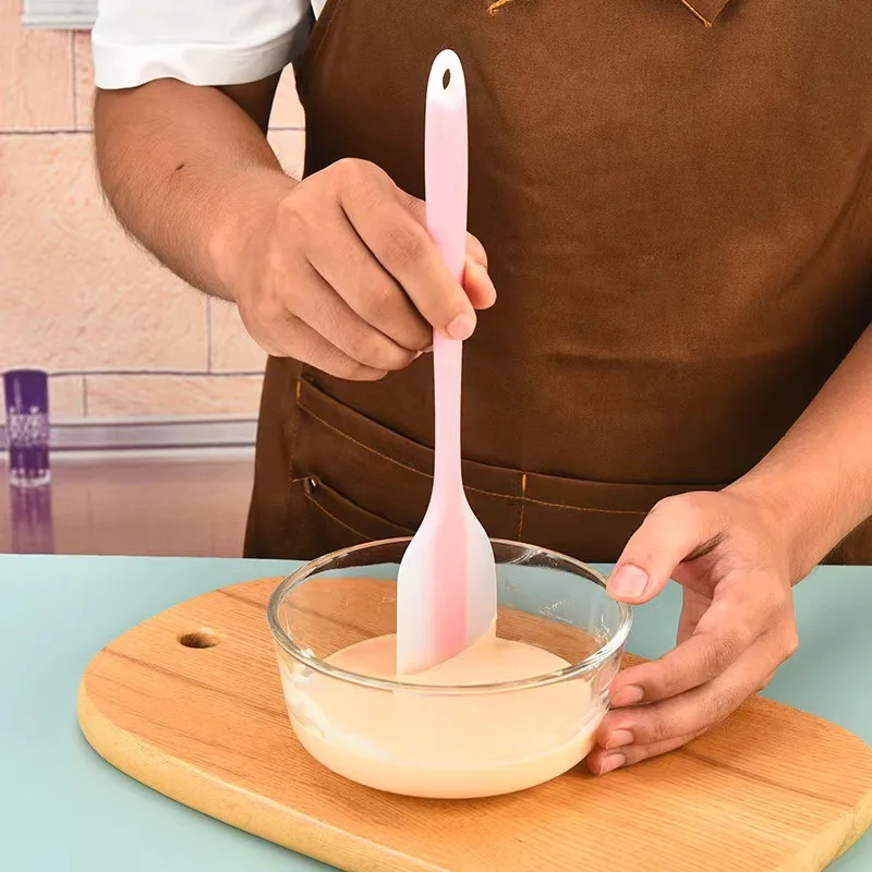 Kitchen Spatula Silicone Spatula Translucent Cake Spatula Cream Blender Knife High Temperature Resistant