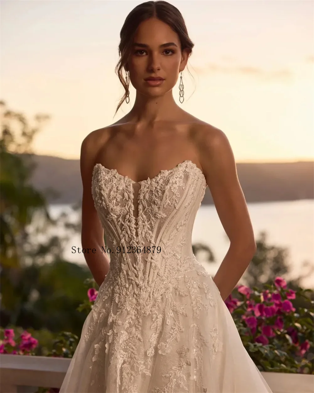 Custom Made Strapless Sweetheart Corset Wedding Dress Lace Appliques A Line Bridal Gown With Long Train
