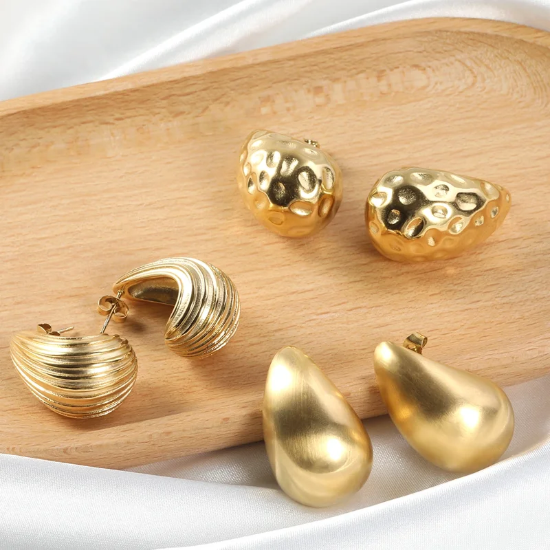 

Новинки серьги Роскошные Позолоченные висячие серьги для женщин, легкие матовые металлические серьги-кольца в форме капли воды, модные ювелирные украшения, модные подарки