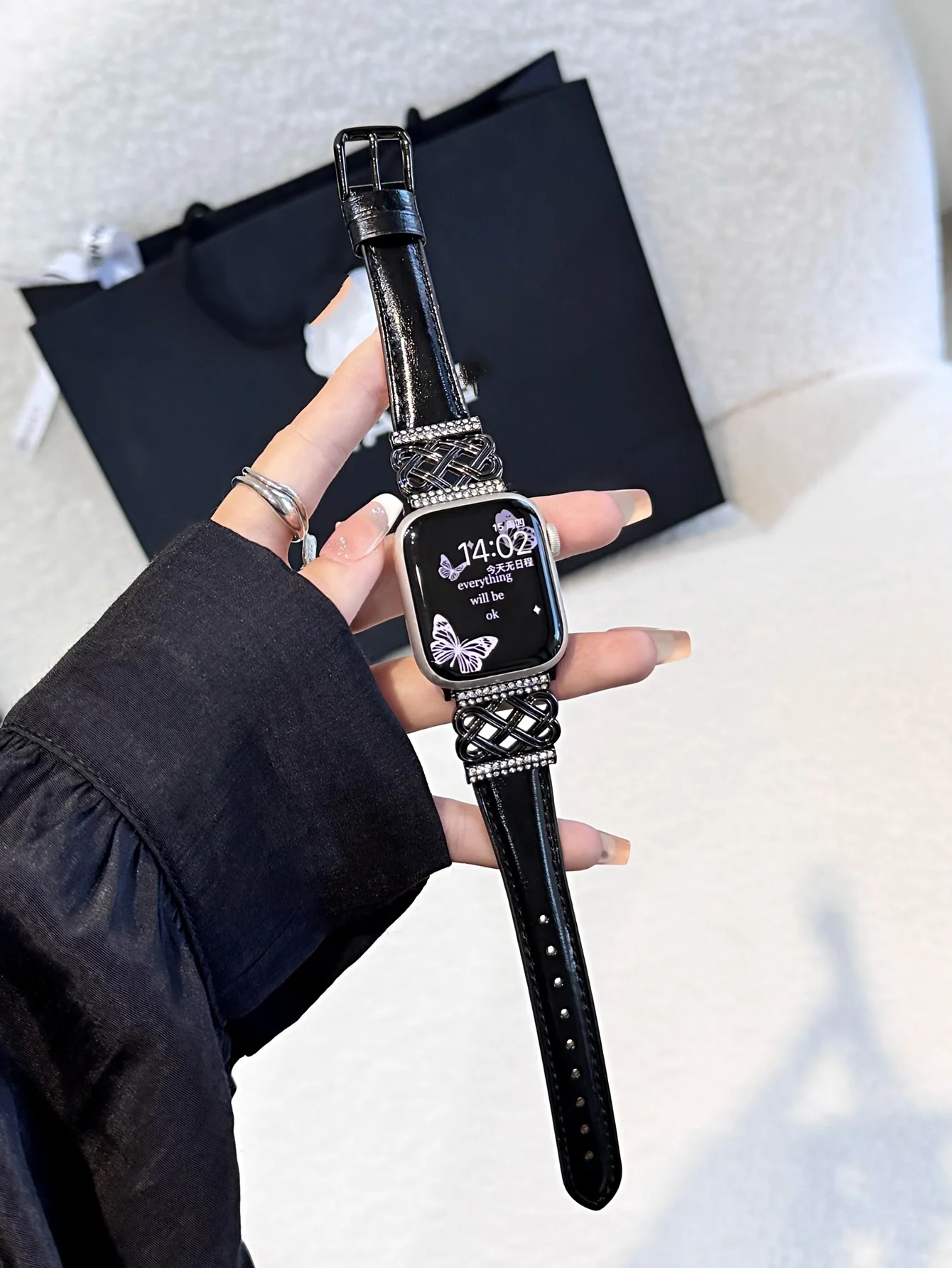 Elegant Leather Loop Wristband