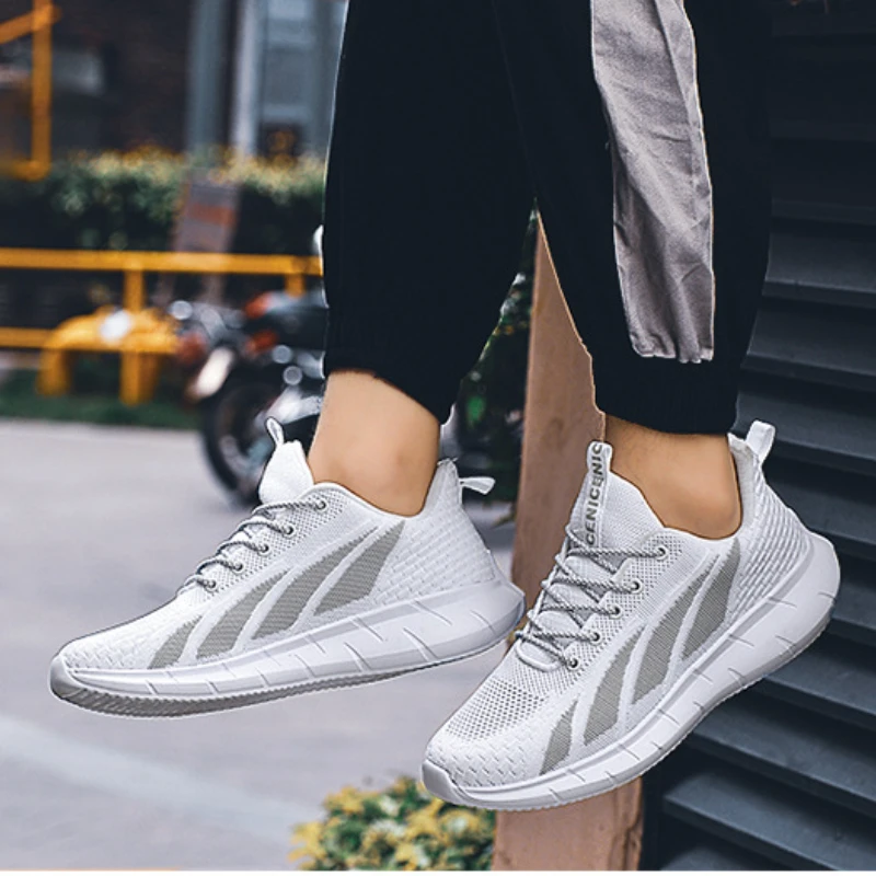2023 Summer New Spring Men's Shoes Outdoor Mesh Breathable Sports Shoes Korean Version Trendy All-match Casual Trendy Shoes