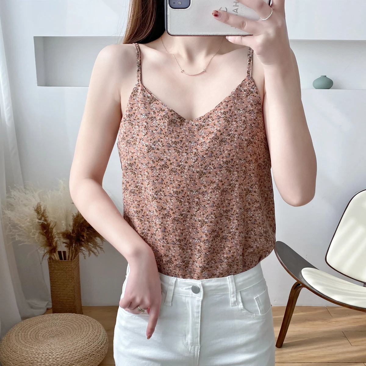 ladies bra Sexy Camisole Womens Tank Top Summer V-Neck Loose Sleeveless Chiffon Top women's bra