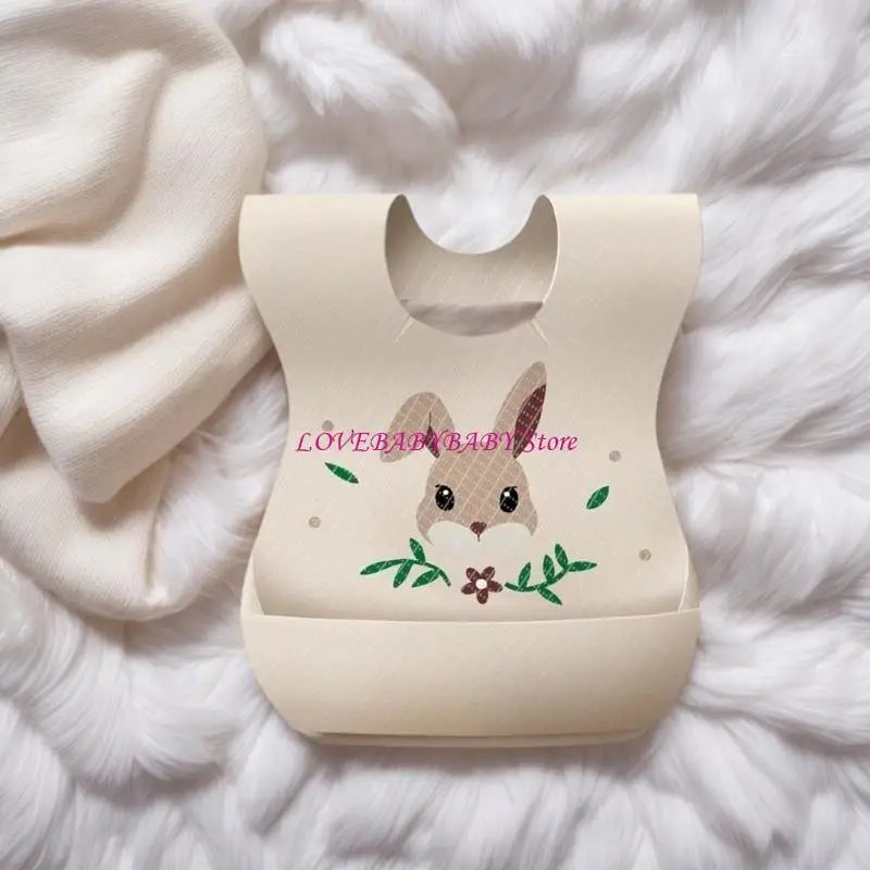 50pcs 곰 패턴이있는 일회용  턱받이 짠  턱받이는 식사 시간을 맞추기위한 짠  턱받이 세트 & 번거 로움 프리 클리닝 4xbc