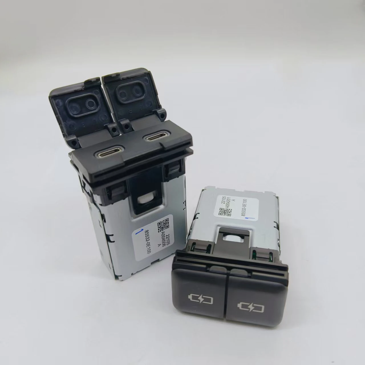 USB Charger Type-C Data Connector Toyota HighLander HIGHLANDER/KLUGER
