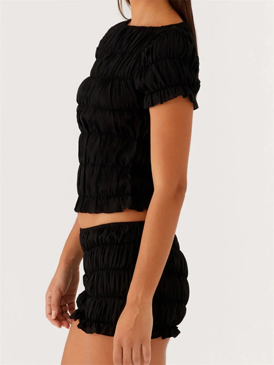 Women s Casual 2 Piece Lounge Wear Set with Boat Neck Ruched T-shirt and Shorts - Short Sleeve Cozy Outfit for Relaxing