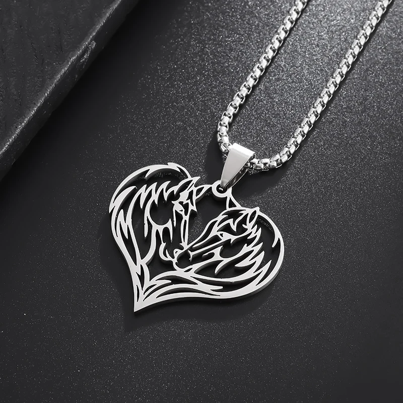 

Exquisite Stainless Steel Couple Horse Pendant Necklace Men and Women Riding Jewelry Accessories Gifts