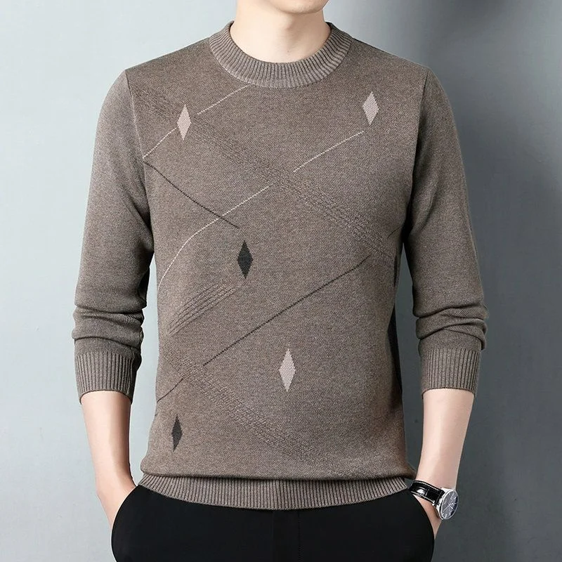 Рисунок 2 - Осенне-зимний теплый мужской свитер