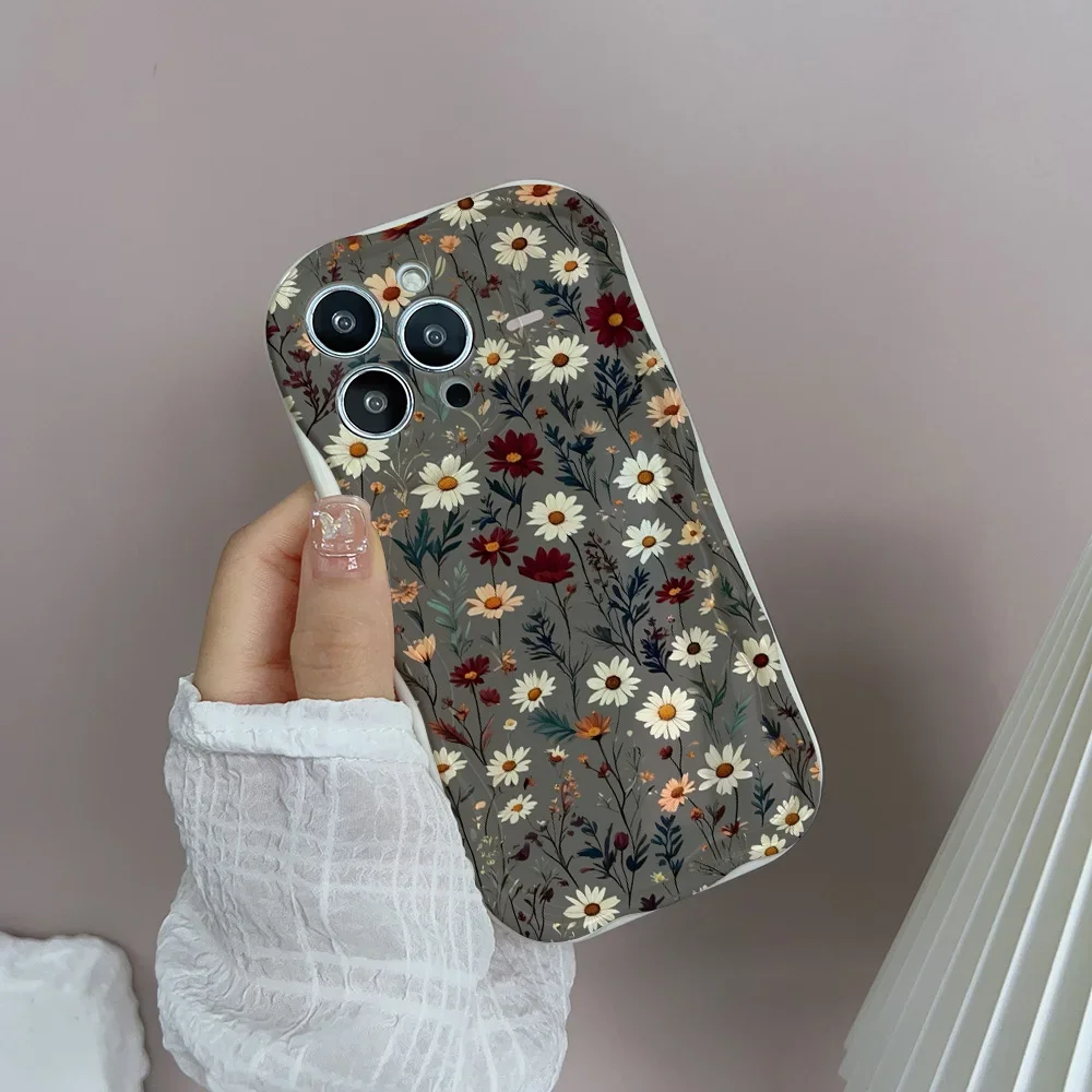 Vintage Floral Phone Case - Elegant and Stylish Design