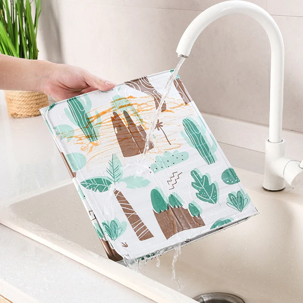 Foldable Kitchen Gas Stove Baffle Plate Aluminum Foil Oil Splash Protective Screen For Fried Cooking Kichen Accessories kitchen splatter screen kitchen splash guard