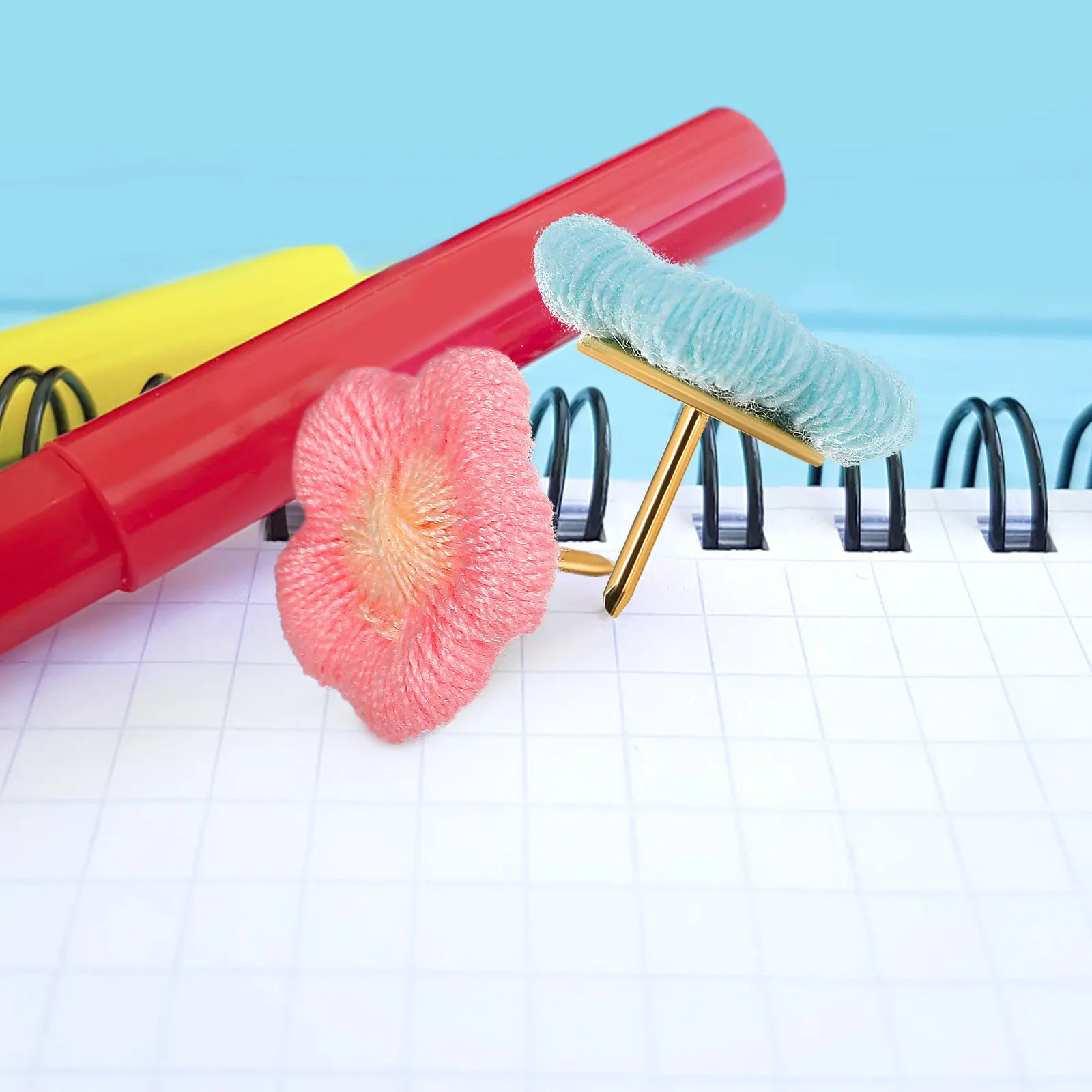 30개 장 꽃 모양 푸시핀, 귀여운 금속 컬러풀 푸시핀, 게시판, 코르크보드, 벽 장 꽃 모양 푸시핀