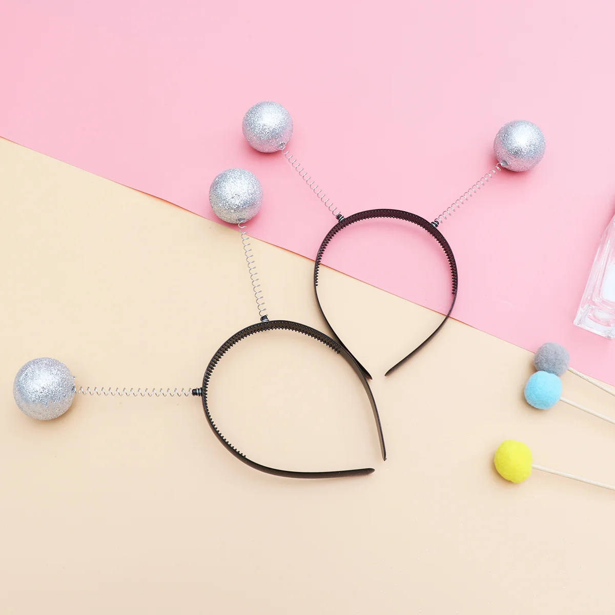 

3pcs Christmas Ball Headdress Creative Hair Party Hair Accessory (White Ball)