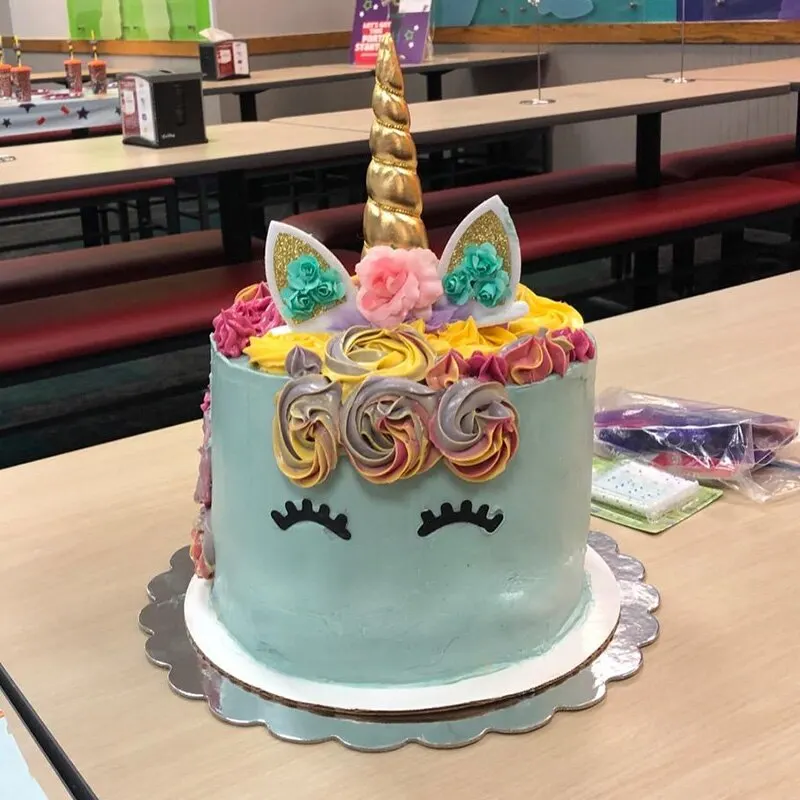 Description Picture 2 of itemUnicorn Party Cake Topper Cloud Rainbow Cake Flags Decor Kids Birthday Party Cupcake Topper Unicorn Party Supplies