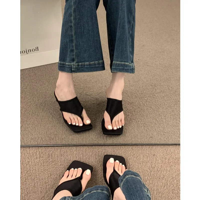 Summer Flip-flops New Style Square Head Slippers Feet Clip Thin Heel High Heels Fashion Roman Women's Shoes Sandals Wear Outside