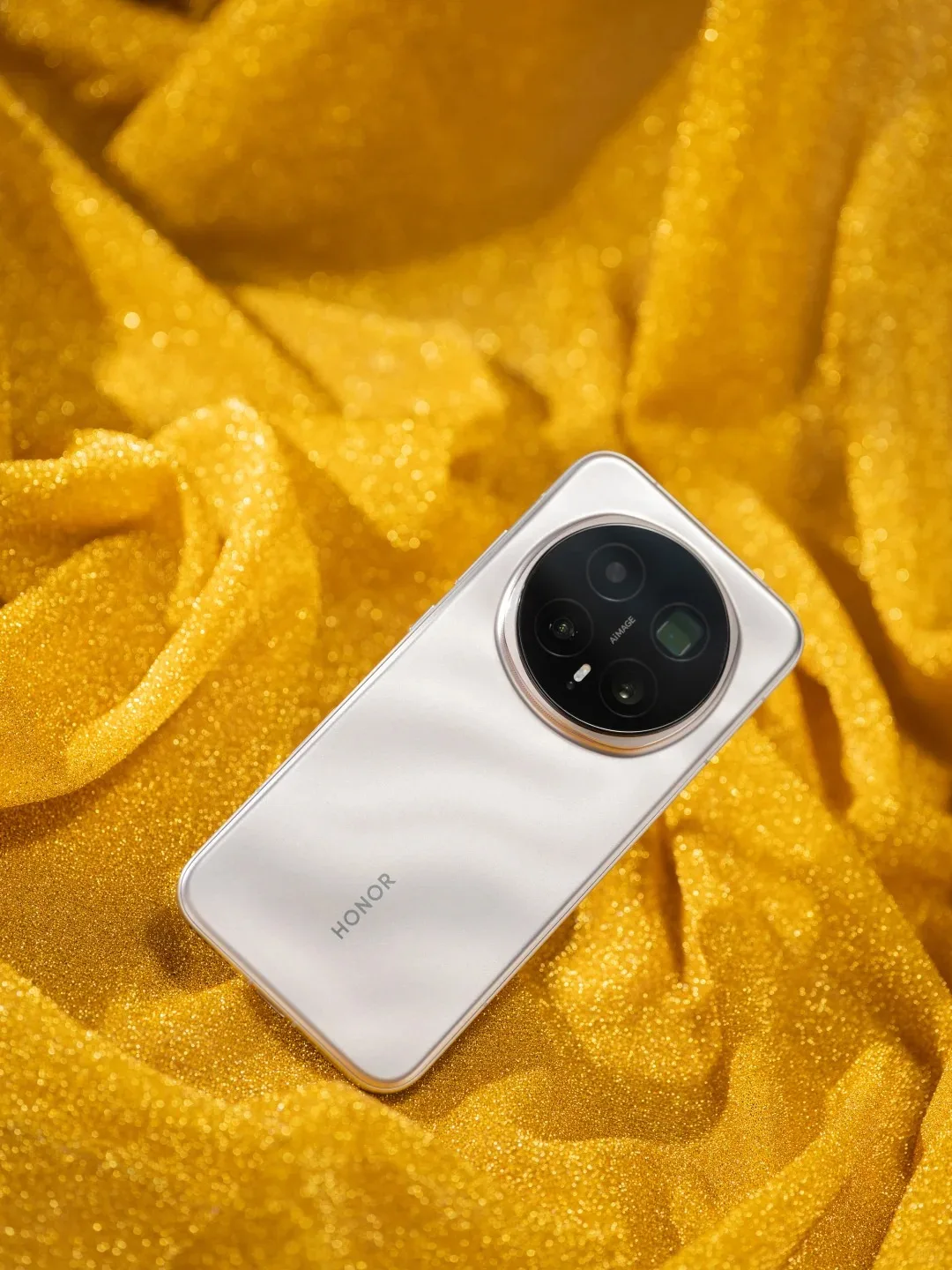 Honor magic 8 Pro 5G Phone Snapdragon 8 Elite Gen5 200MP Camera 120W Charger 7200mAh Google 6.71" 120Hz LTPOOLED 3.7x optical