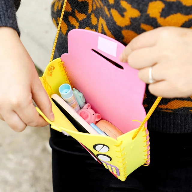 Children DIY Non-Woven Fabric Handbag Kids Handmade Craft Toy Mini Colorful Cartoon Fabrication Bag Arts Crafts Educational Toys 5