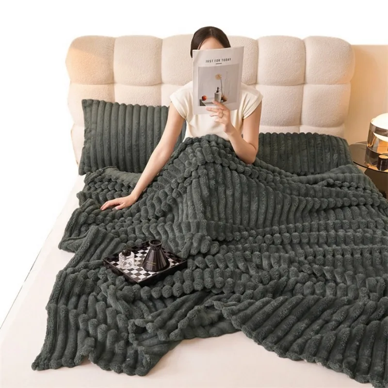 Solid Winter Fleece Blanket 5
