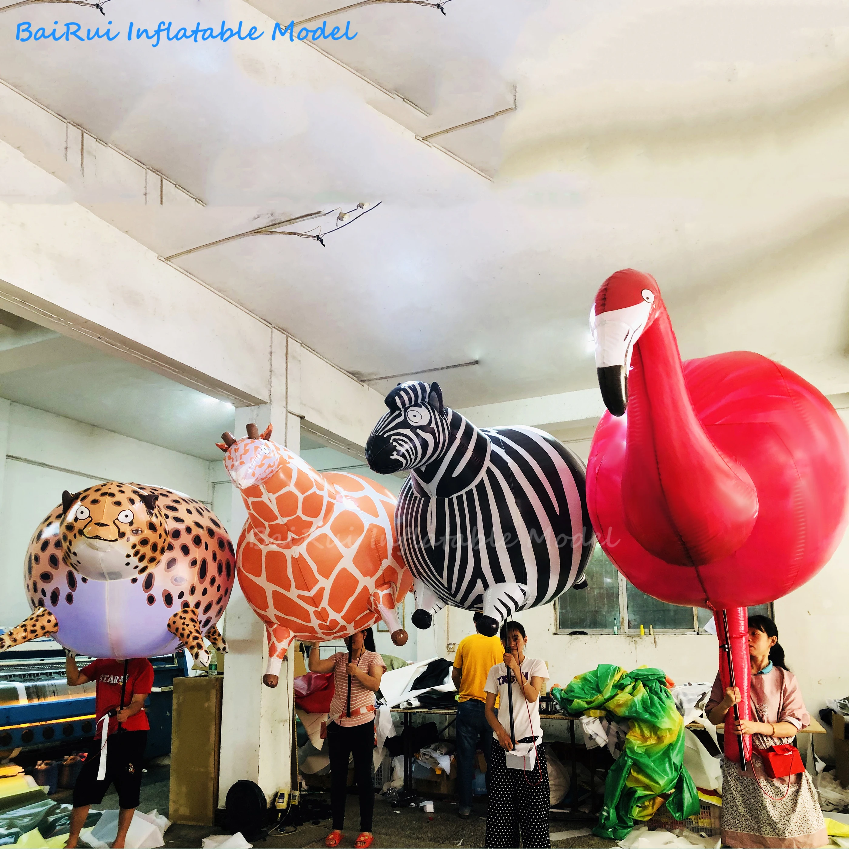 Giant-Inflatable-Cartoon-Giraffe-Cheetah-Flamingo-Zebra-Handhold-Blowup ...