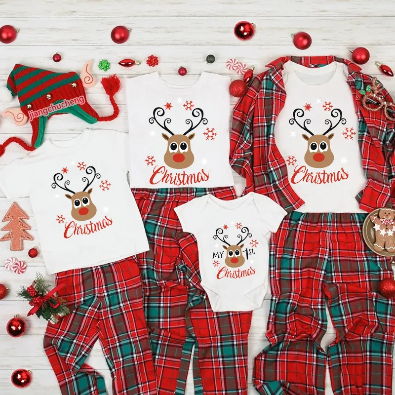 thumbnail image 4 of Nuevas camisetas navideñas familiares de renos, camisetas de algodón a juego para papá, mamá, niños, peleles para la primera Navidad del bebé, atuendos de apariencia familiar, ropa, 4 of 5