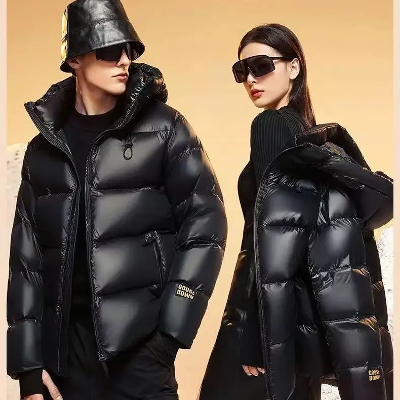 

2023 New with heated black five grid duck down jacket inside, both men and women's thick and cold resistant loose fitting jacket