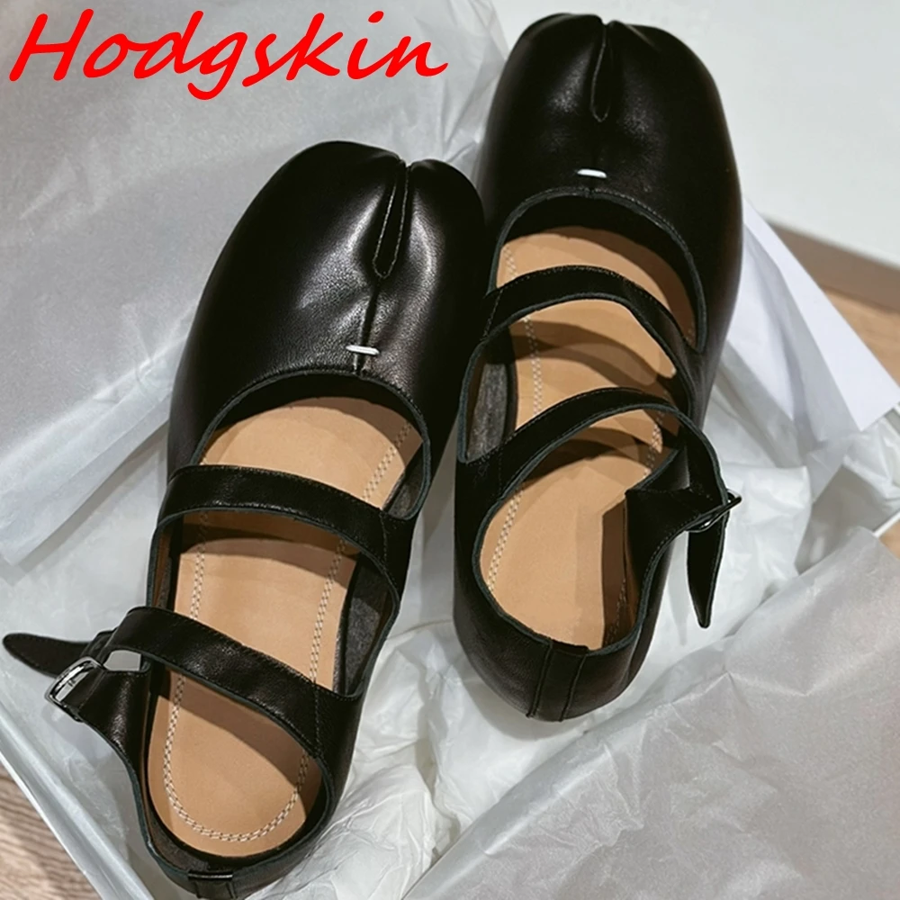 

Black Leather Split-toe Shoes for Women One Word Belt Square Button Comfy Flat with Classic All-match Casual Spring Autumn Shoes