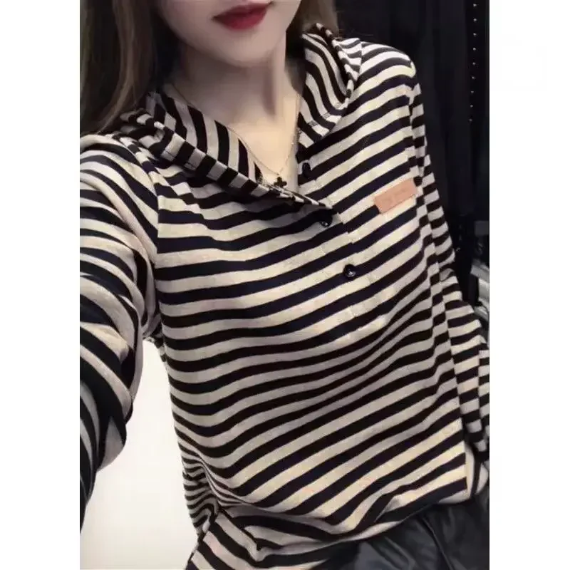 

Contrast Striped Hooded Loose Long Sleeved T-shirt for Women's 2024 Spring Autumn New Cotton Casual Commuting Slimming Top