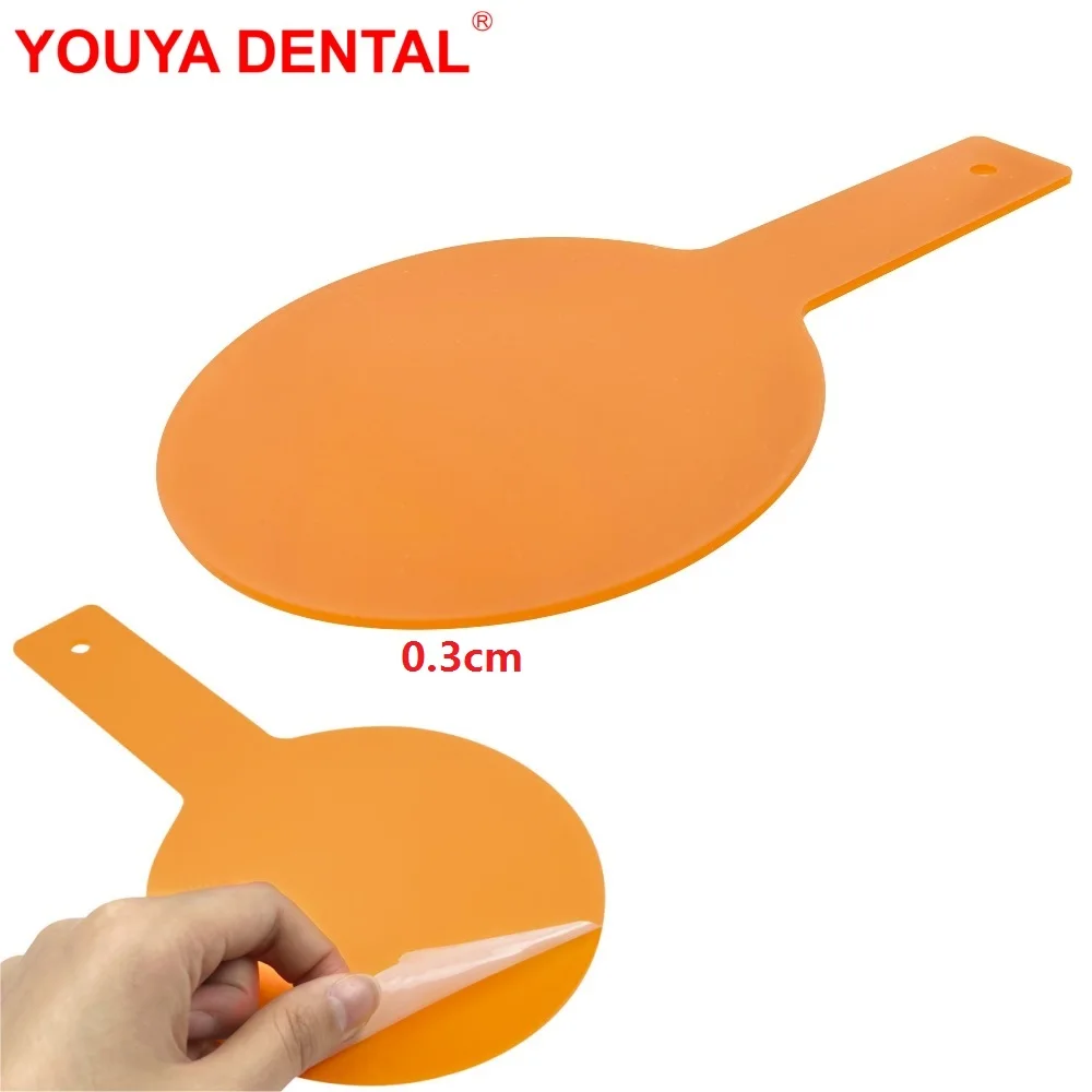 

1pcs Dental Curing Shield Plate Round Shaped Eye-Protective Board Hand-Held Light Cure Filter Paddle Dentistry Lab Dentist Tools