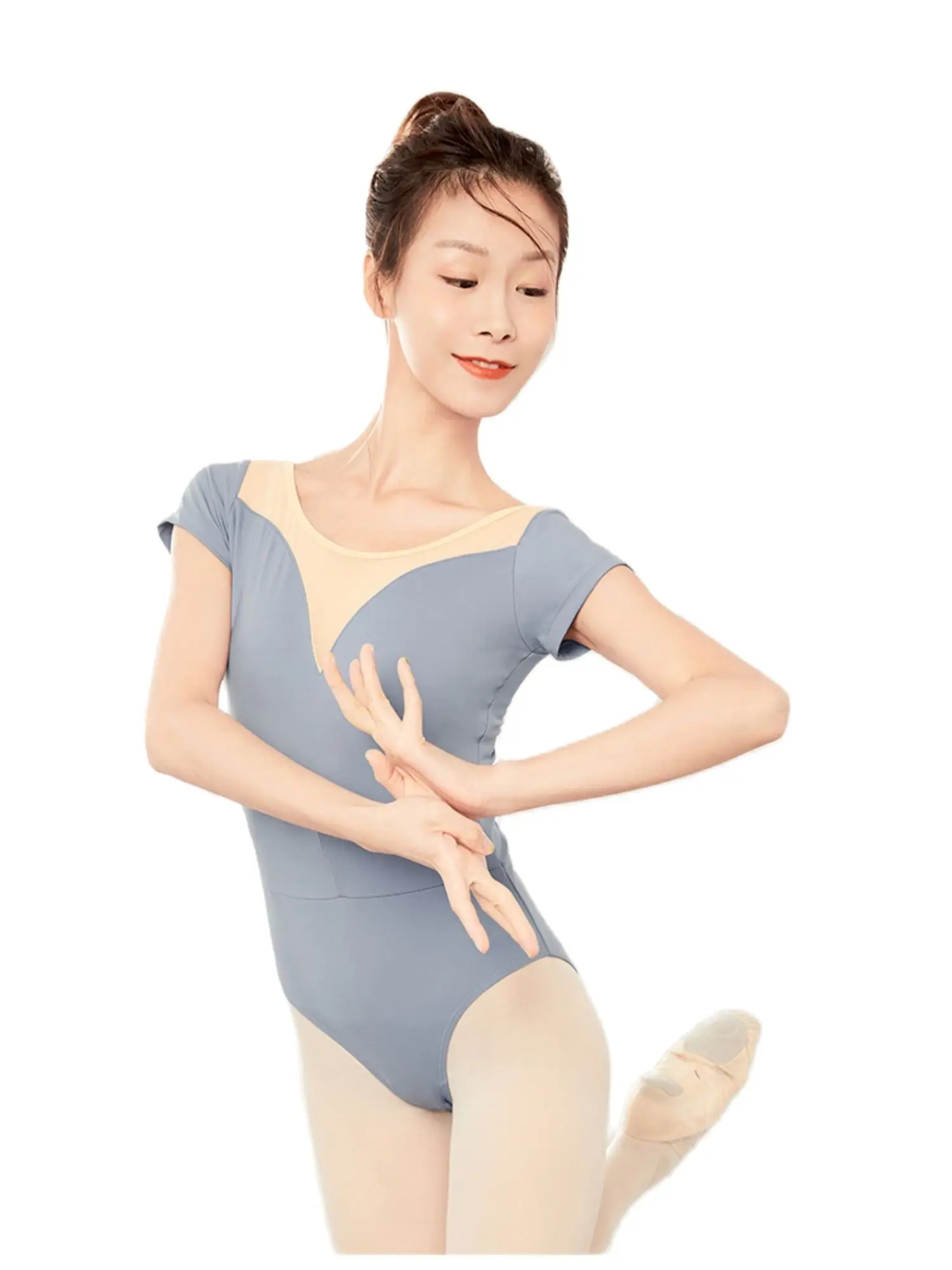 

Ballet Leotard Female Adult Dance Practice Clothes Short-sleeved Ballet One-piece Bodysuit Stage Costumes for Women W22533