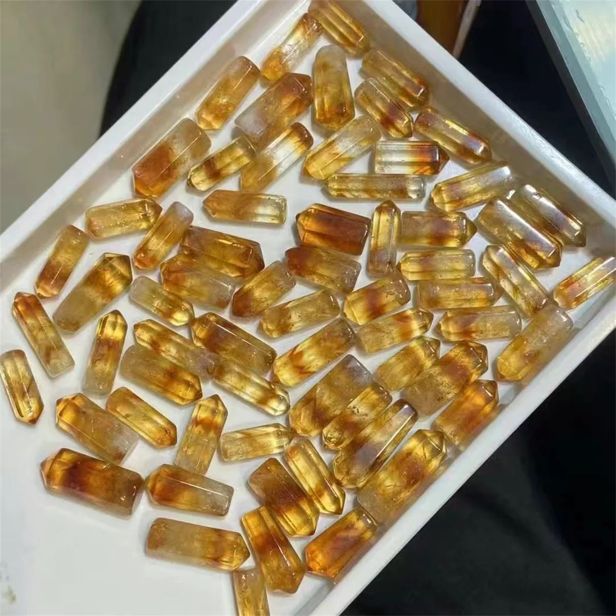 50pcs/lot Natural Citrine Hexagonal Pillar Rough DIY pendants Single-pointed energy columns 16-24mm Crystal clear color Bright
