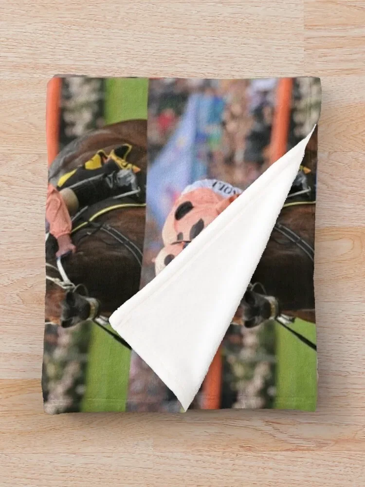 è�Ǿ� ȣ�� ���ָ� ���� ĳ���. �ε巯�� ���� ���� ���, ������ ���