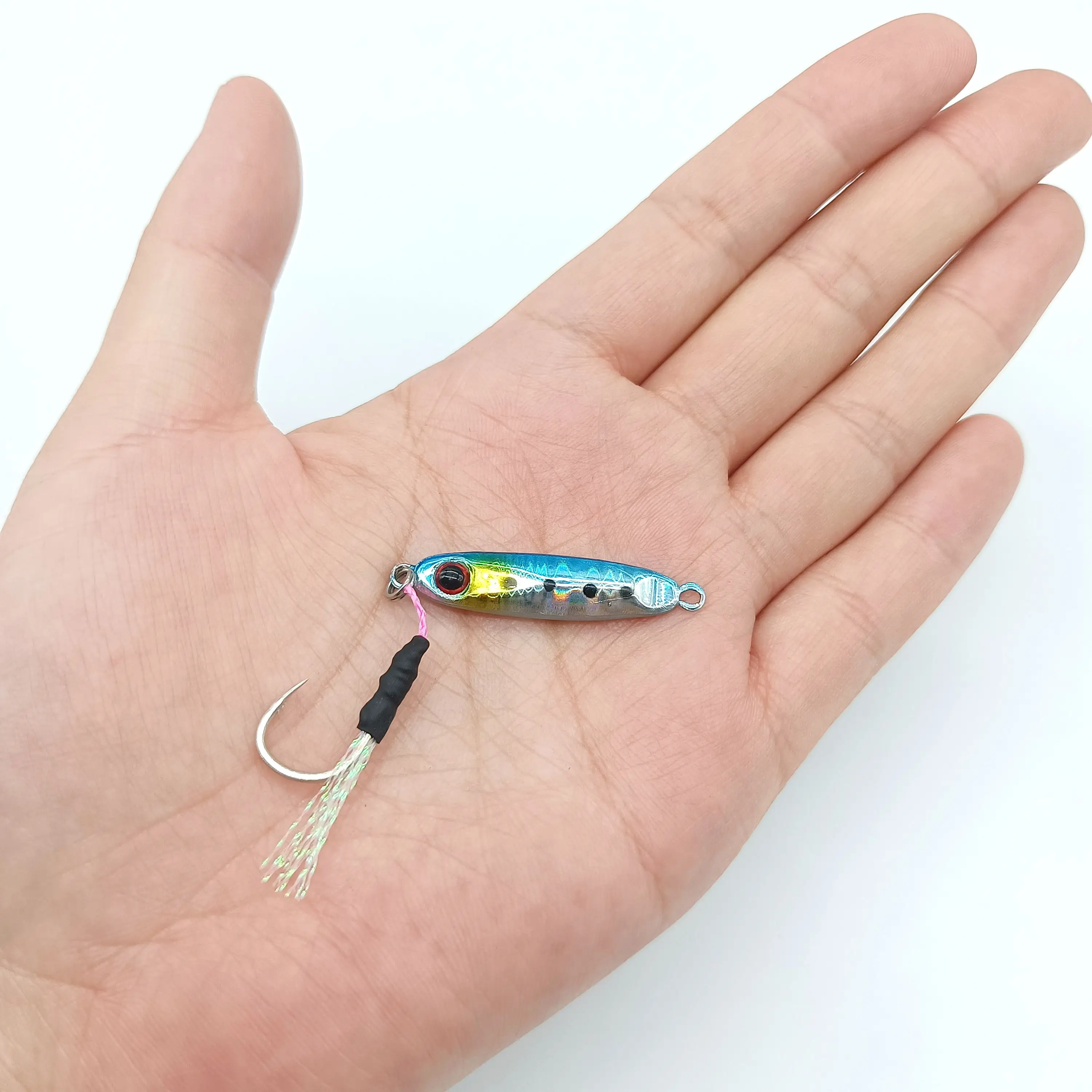 DUODUOYU 1PCS Micro Metal Jig Fishing Lure 5.5g/30mm Isca Artificial Bait With Single HookSpoon Jigging Lure Fishing Accessories