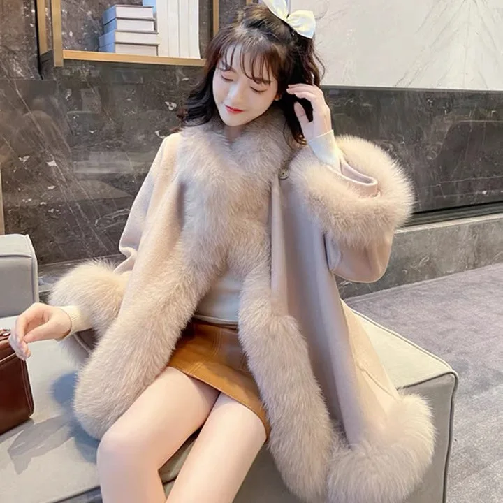 

2023 New Ladies Chic Genuine Fox Fur Collar Cape Outerwear Luxury Real Wool Cashmere Blend Loose Cloak Coats For Women