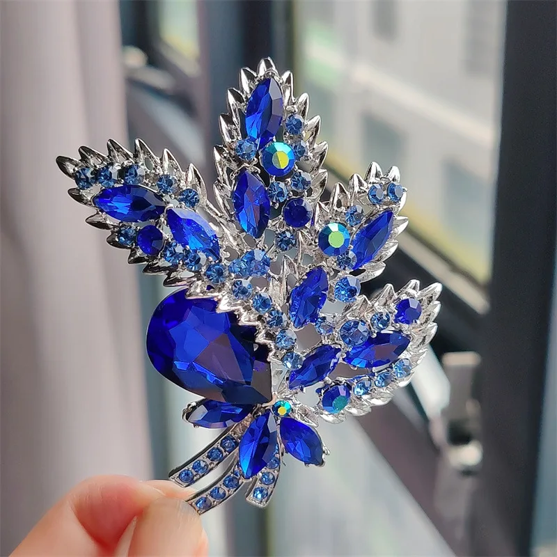 女性のためのヴィンテージカラフルラインストーンフラワーブローチ