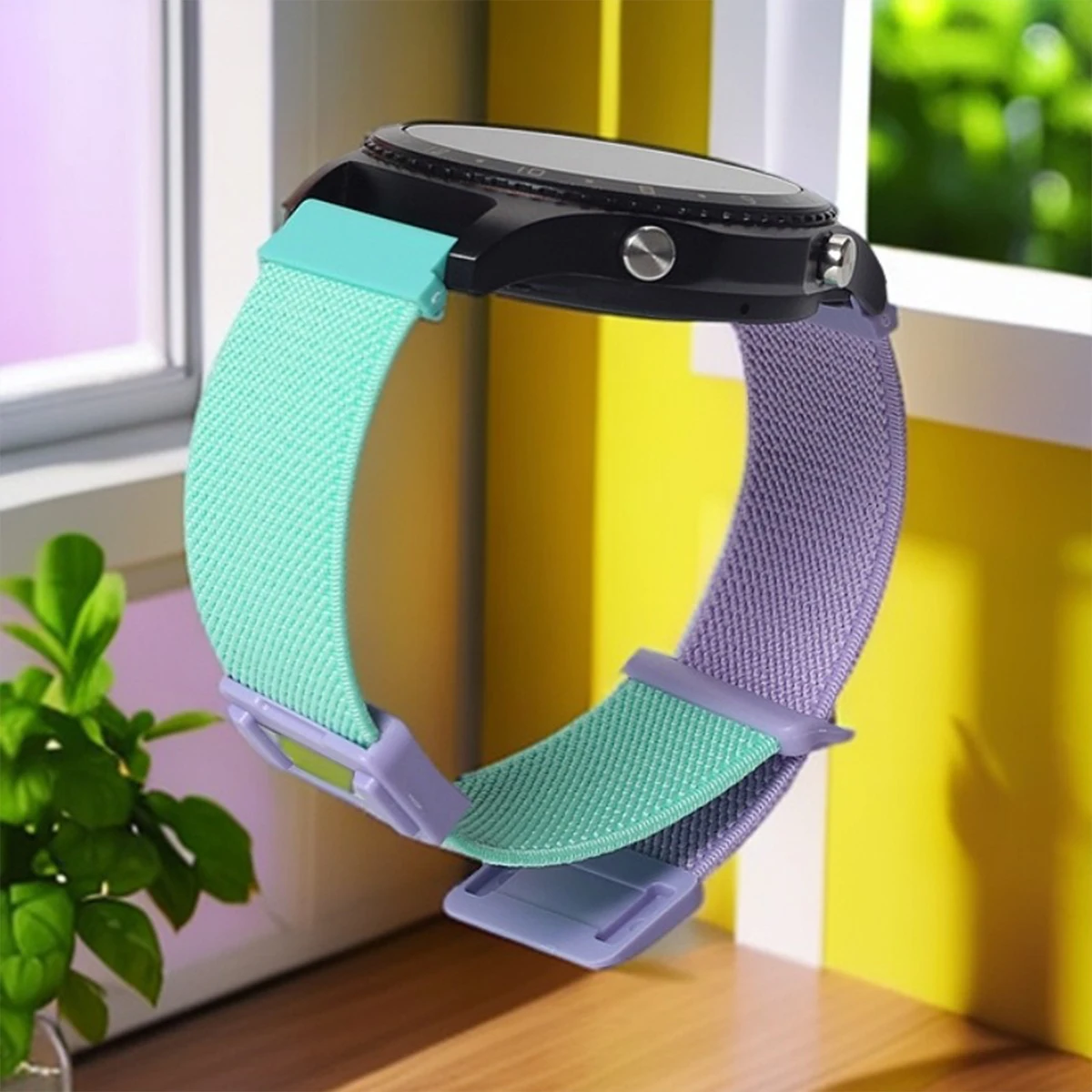 Universal Nylon Magnetic Watch Strap, 18/20/22mm, Breathable and Adjustable Band