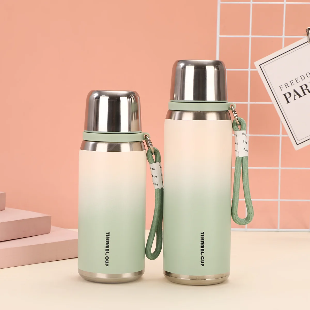 Stainless Steel Insulated Water Bottle Gradient Color Outdoor Leak Proof