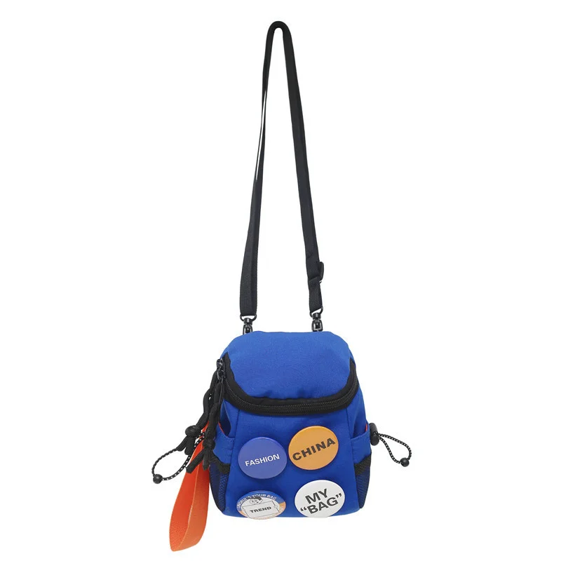 

TRAVEASY Cute Women Shoulders Bags Nylon Waterproof Female Messenger Bags Casual Vintage Small Bucket Bags Ourdoor Badge Girls